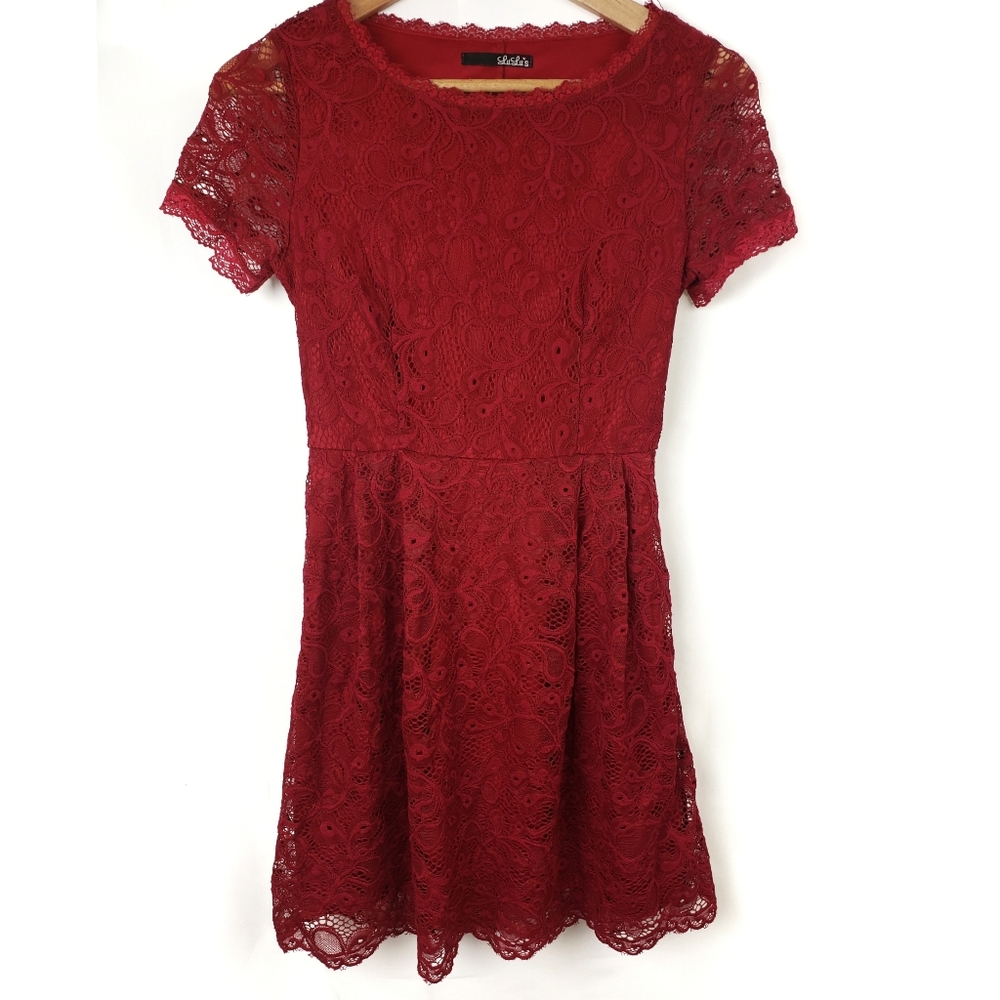 Lulus Red Lace Keyhole Back Mini Dress Size XS